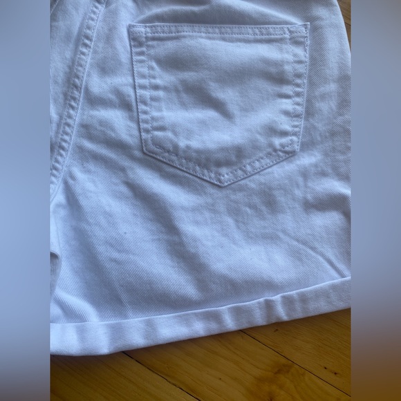 High Rise Denim Mom Shorts With Elastic Detail in White - Picture 10 of 10
